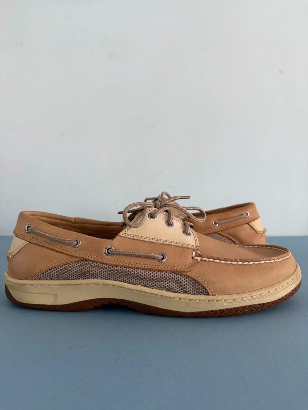 Sperry Top Sider Billfish 3-Eye Boat Shoes Light Brown Leather Loafers